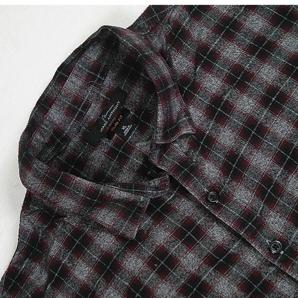 Marc Anthony Mens XL Slim Fit Plaid Button Down Shirt Burgundy Grey Long Sleeve